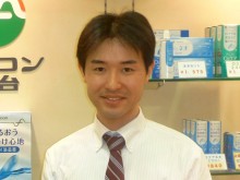 メニコン仙台 店長