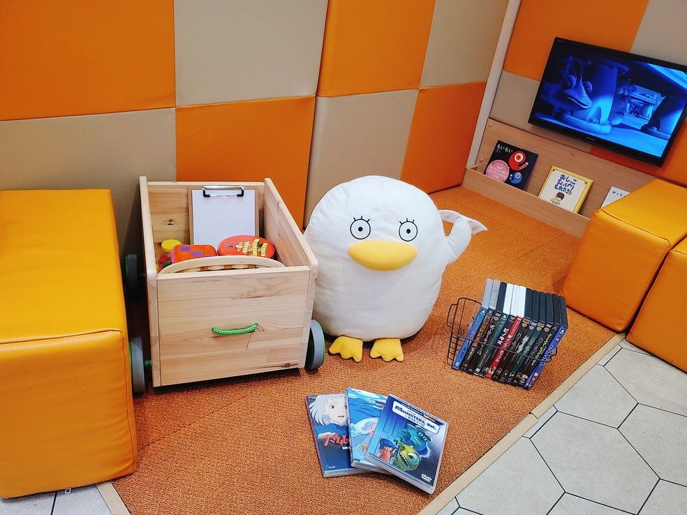 当店キッズルームご用意しております Menicon Miru 町田店 コンタクトレンズ販売店のメニコンショップナビ